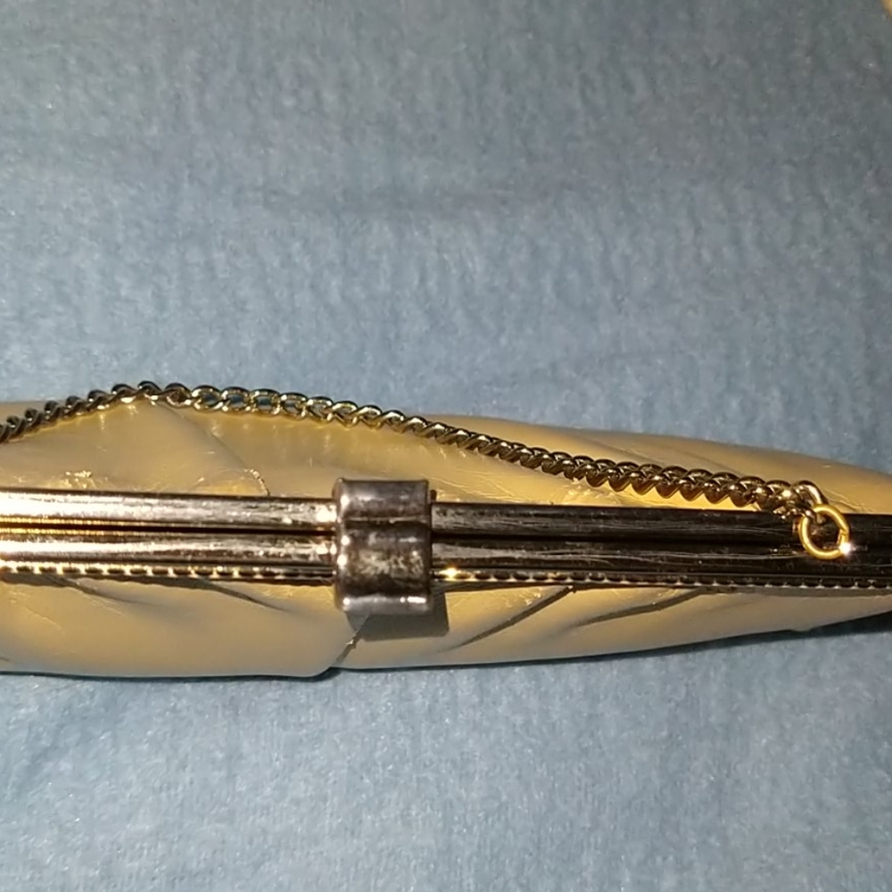 Purse - Picture 3 of 7